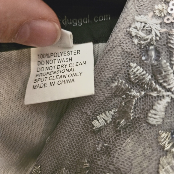 MAC DUGGAL PLATNIMUM EMBELLISHED V NECK ILLUSION LONG SLEEVE GOWN 8 NWOT - Picture 10 of 11